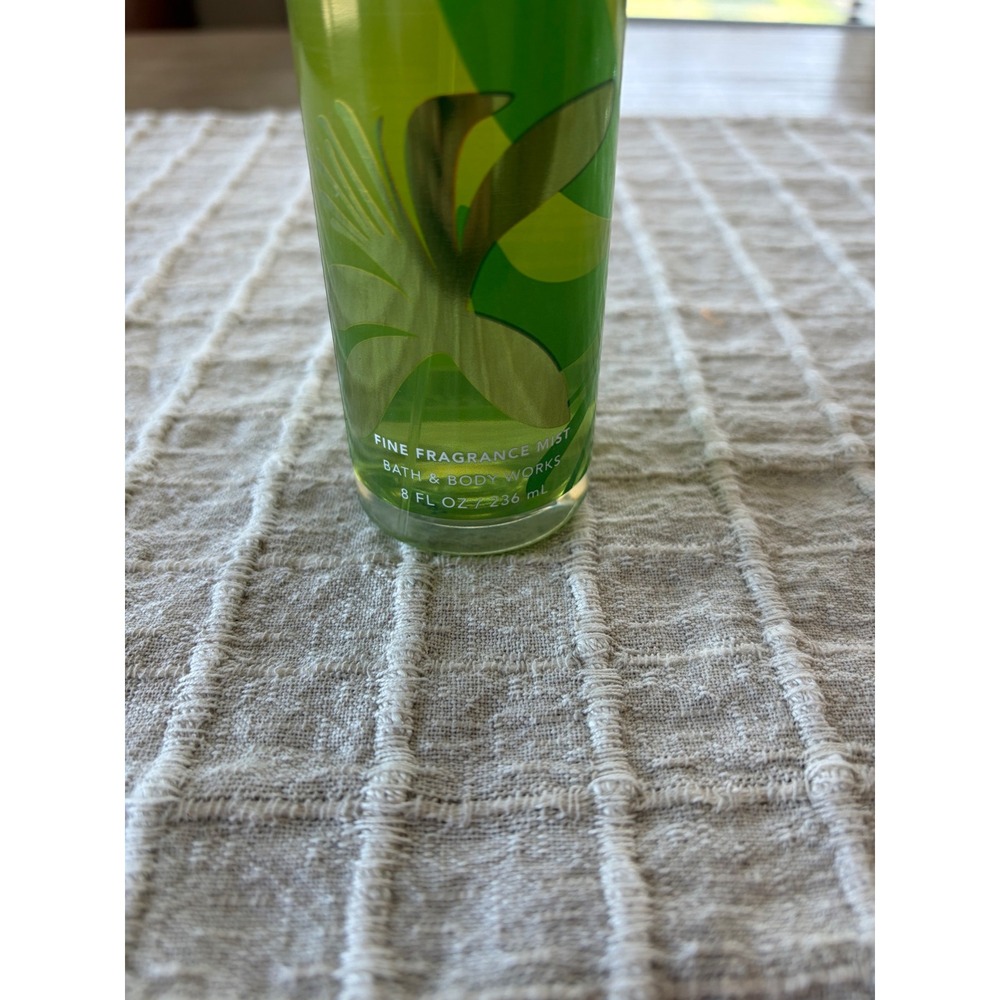 Bath & Body Works White Citrus discontinued, 8oz 85% full - Picture 2 of 3